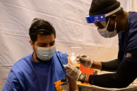 Bang Mỹ mở xổ số vaccine một triệu USD