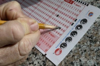 Giải xổ số Powerball lớn thứ tám lịch sử gây sốt ở Mỹ