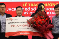 Người hai năm chỉ mua 1 dãy số trúng Jackpot hơn 133 tỷ đồng