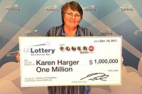 Trúng số triệu đô nhưng hơn một tháng sau mới biết